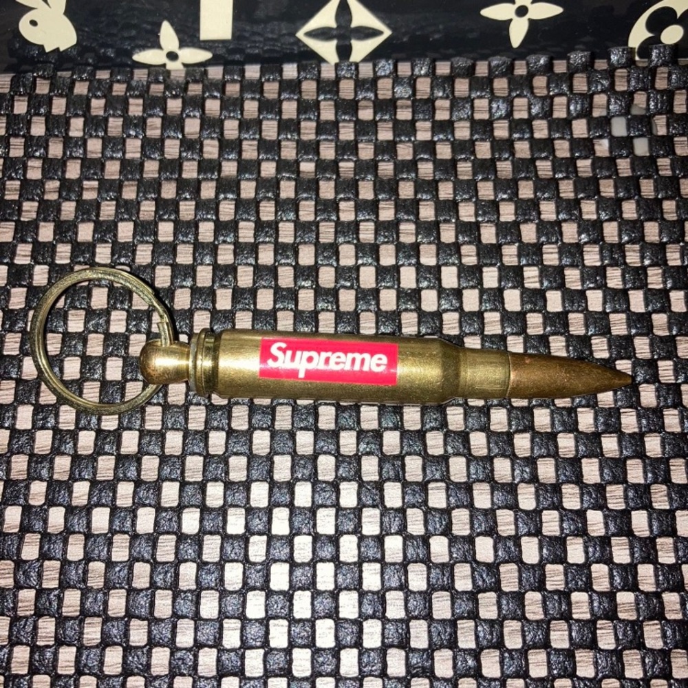 SUPREME 2013 S/S BOX LOGO BULLET BOTTLE OPENER KEYCHAIN GOLD 100% AUTHENTIC